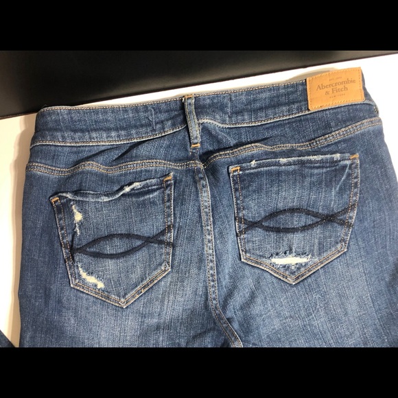 Abercrombie & Fitch distressed straight leg jeans - Picture 2 of 13
